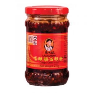 老干妈 香辣脆油辣椒 210g - ERDNÜSSE IN CHILI ÖL